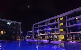 Mana Beach-Muro Alto
